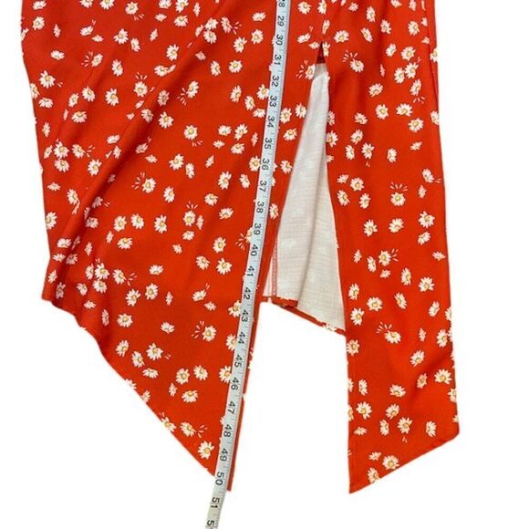 Finders Keepers Mae Asymmetric Hem Floral Dress Rusty Red Slit Strappy Size 8 - Picture 12 of 13